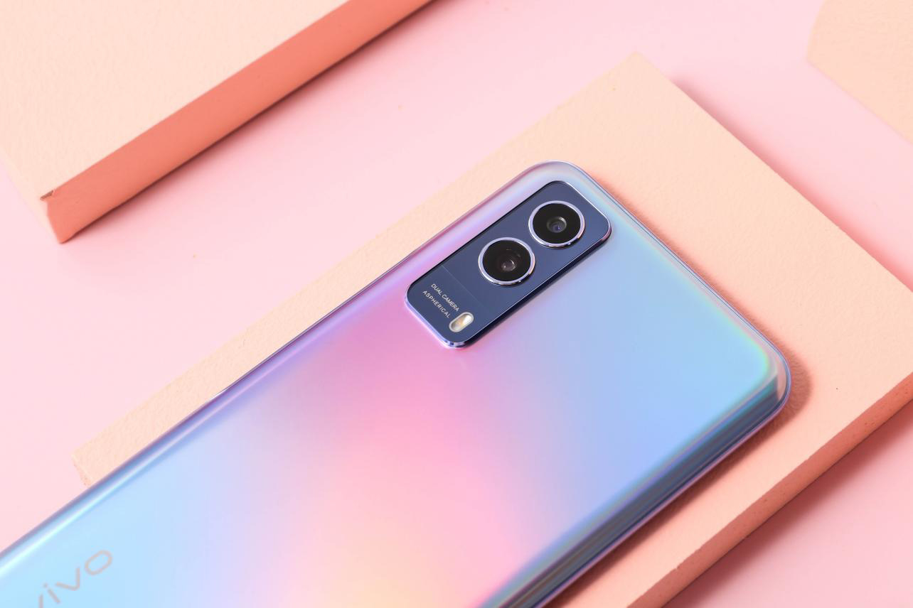 经典三色可选，千元新机 vivo Y53s 将于 6 月 16 日线上开售