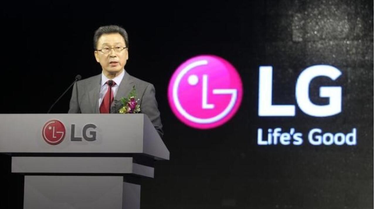 苹果寻求新伙伴，三星怒了，LG退出市场后成为香饽饽！