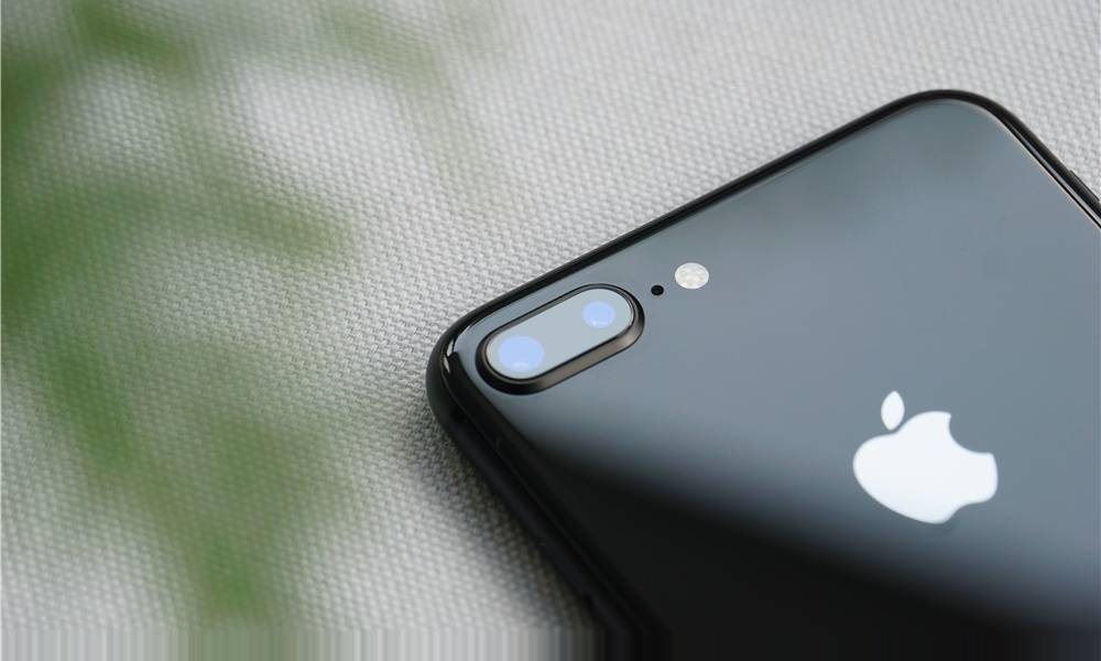 河里泡三天都没坏？iPhone又成功圈粉：防水性能立了大功 