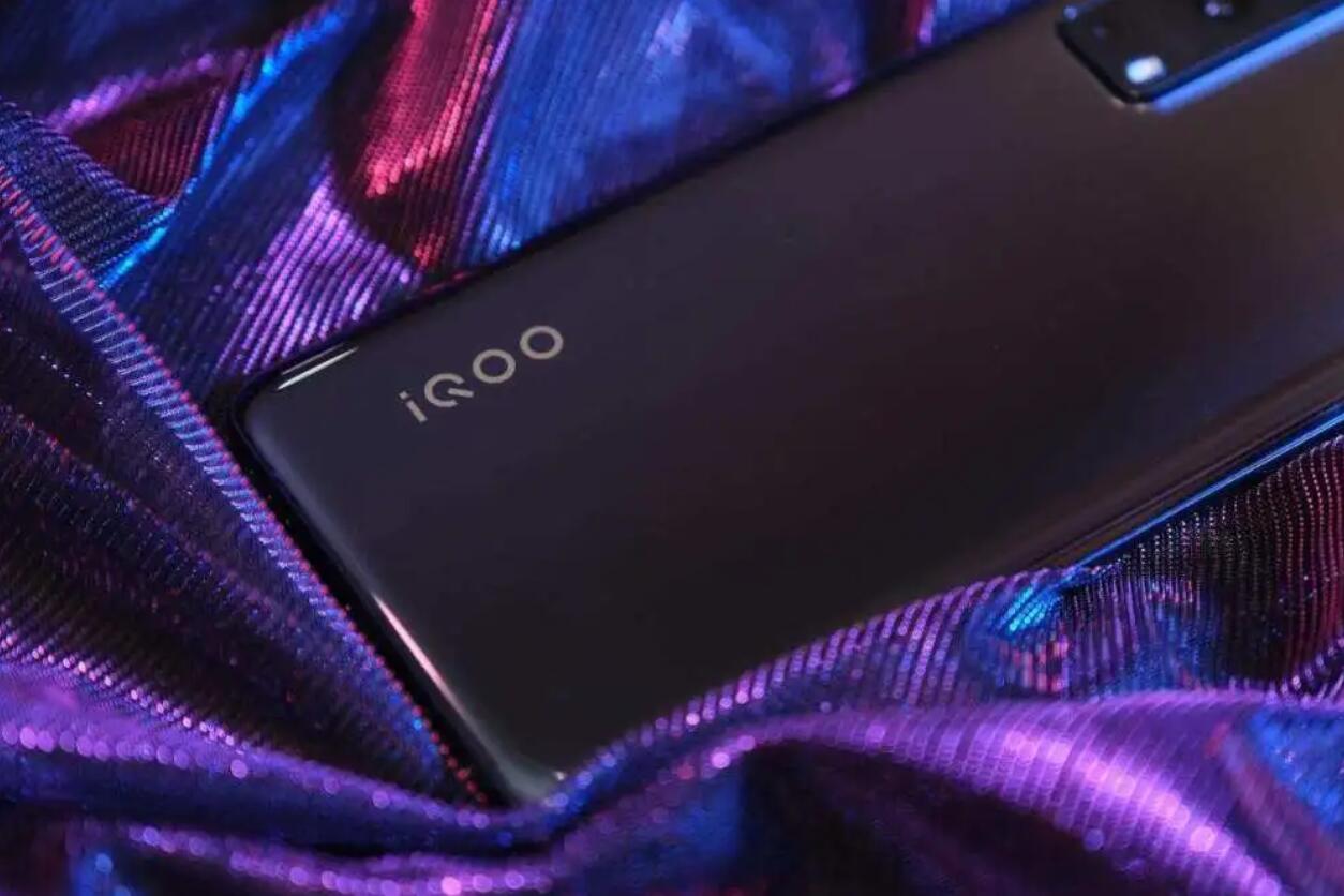 4500毫安电池＋55W＋骁龙768G，iQOO Z3成续航焦虑解药？