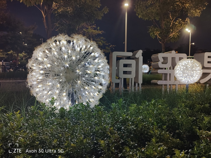 以科技力量致敬航天精神：中兴Axon 30 Ultra航天版评测