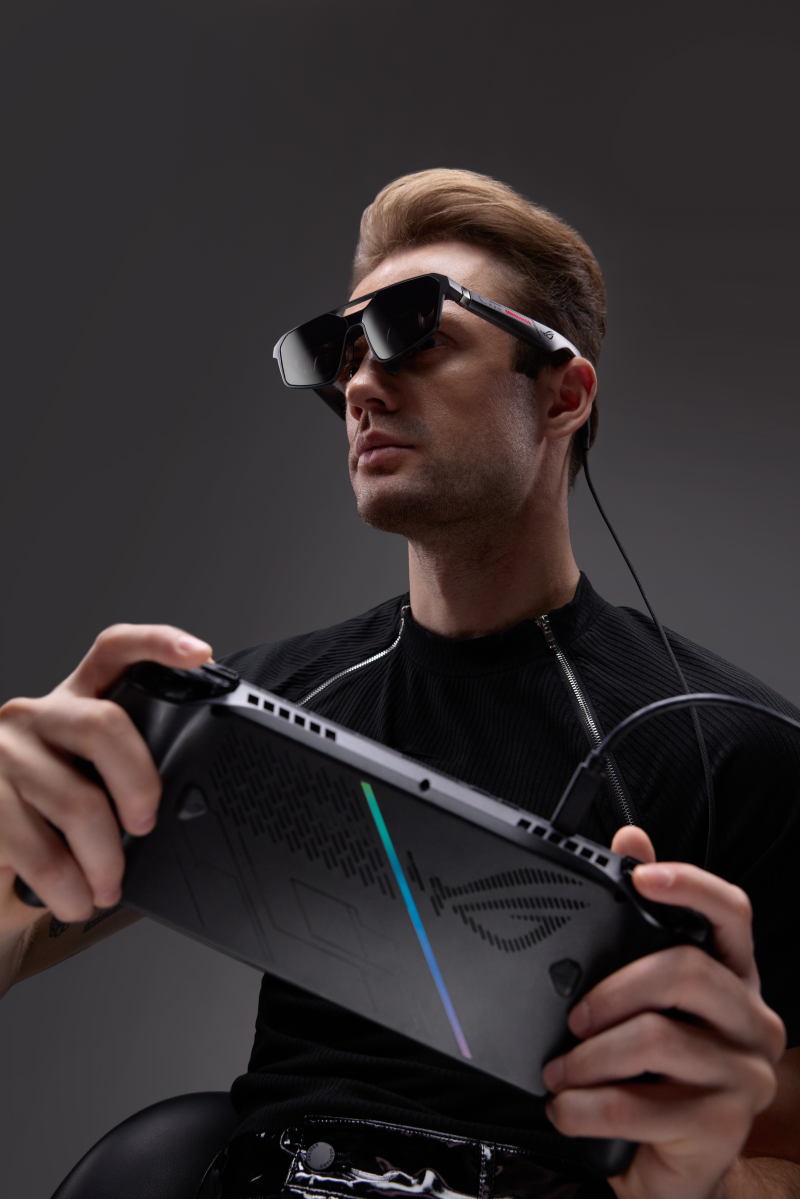 AR 眼镜进入高刷时代，ROG XREAL R1 正式开启预约